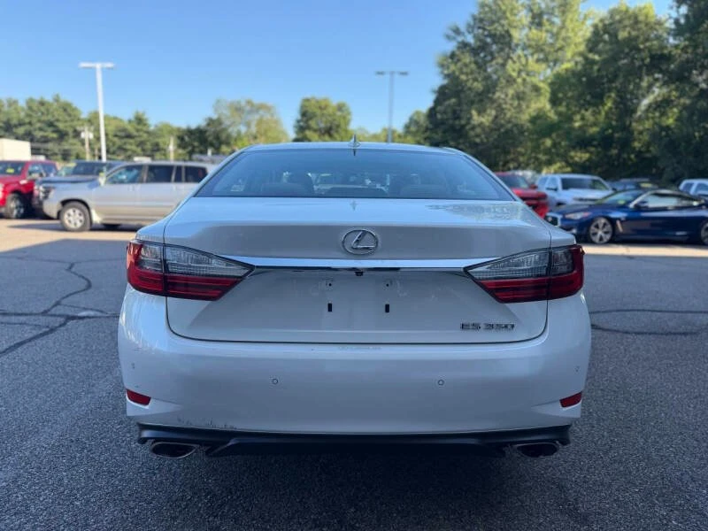 2017 Lexus ES 6th Gen - Image 7 of 18