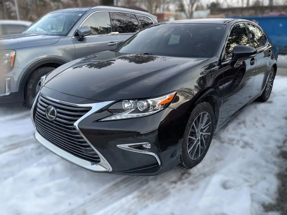 2017 Lexus ES 6th Gen - Image 2 of 12