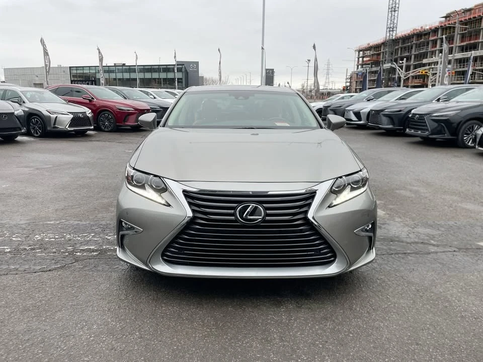 2017 Lexus ES 6th Gen - Image 4 of 18