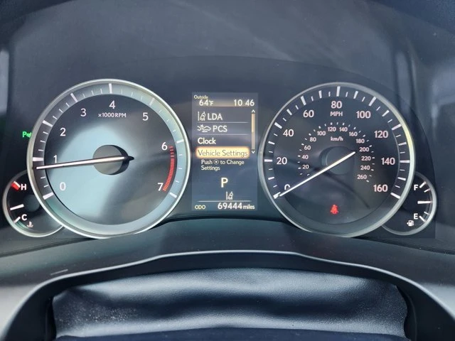 2017 Lexus ES 6th Gen - Image 14 of 20