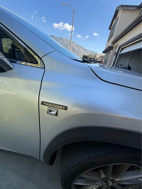 2017 Lexus LS 4th Gen - Image 9 of 15
