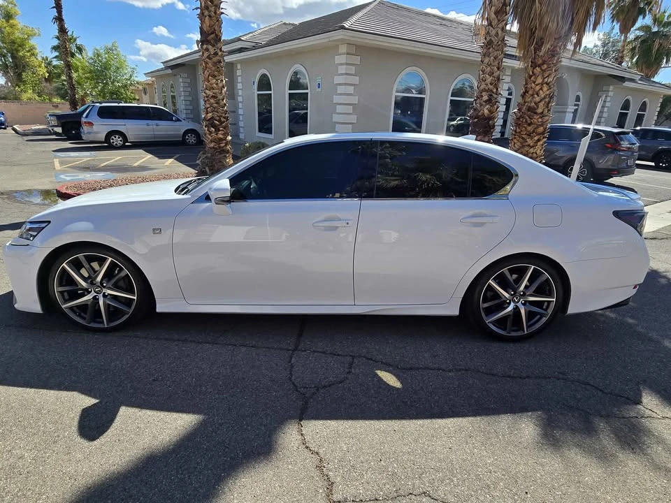 2017 Lexus GS 4th Gen - Image 2 of 17