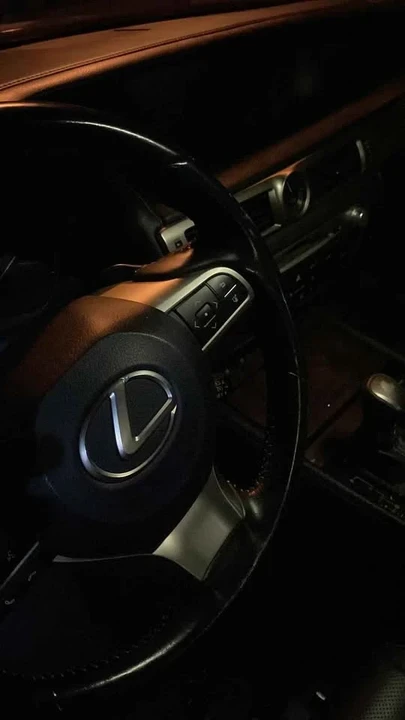 2017 Lexus GS 4th Gen - Image 8 of 10