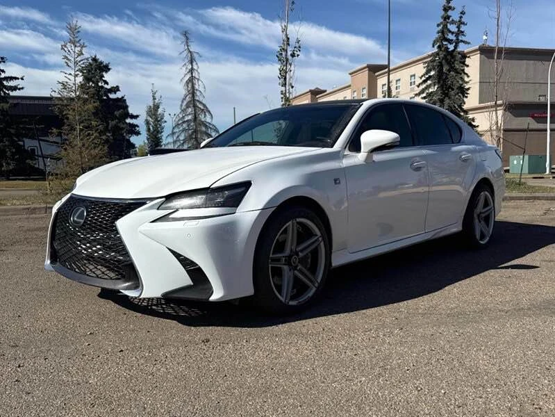 2017 Lexus GS 4th Gen - Image 2 of 15