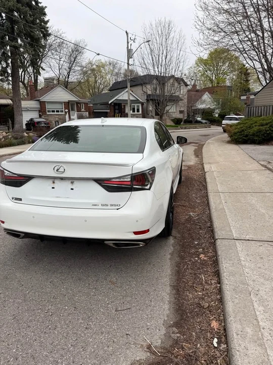 2017 Lexus GS 4th Gen - Image 4 of 11