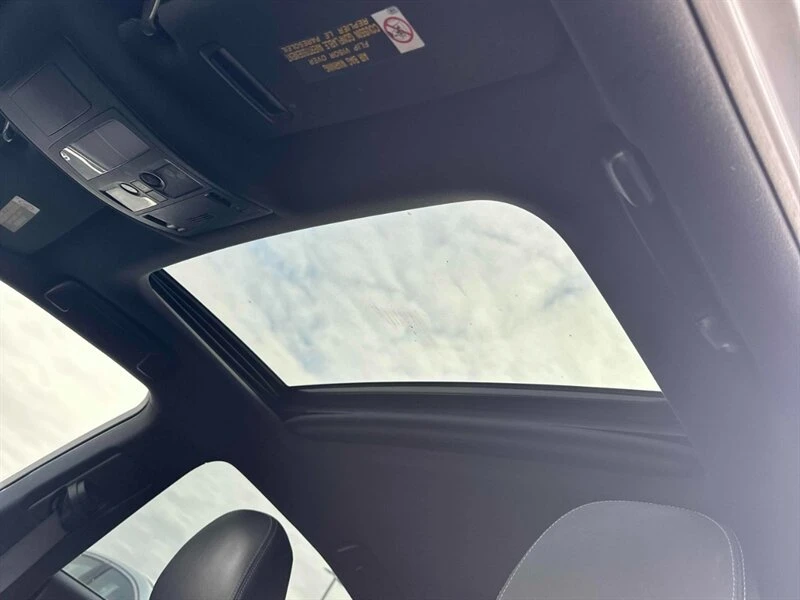 2017 Lexus GS 4th Gen - Image 15 of 16