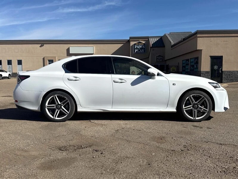 2017 Lexus GS 4th Gen - Image 4 of 17
