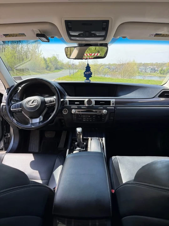 2017 Lexus GS 4th Gen - Image 17 of 20