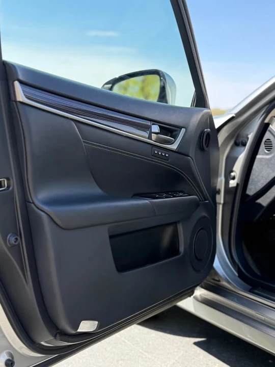 2017 Lexus GS 4th Gen - Image 8 of 20