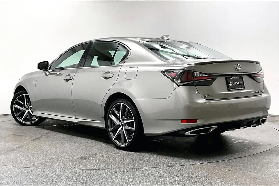 2017 Lexus GS 4th Gen - Image 4 of 19