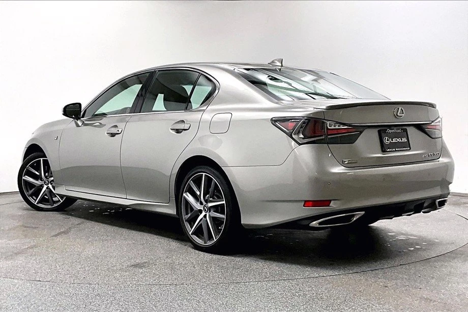 2017 Lexus GS 4th Gen - Image 2 of 7