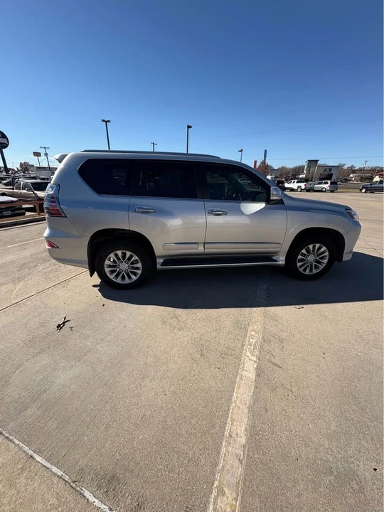 2017 Lexus GX 2nd Gen - Image 4 of 6