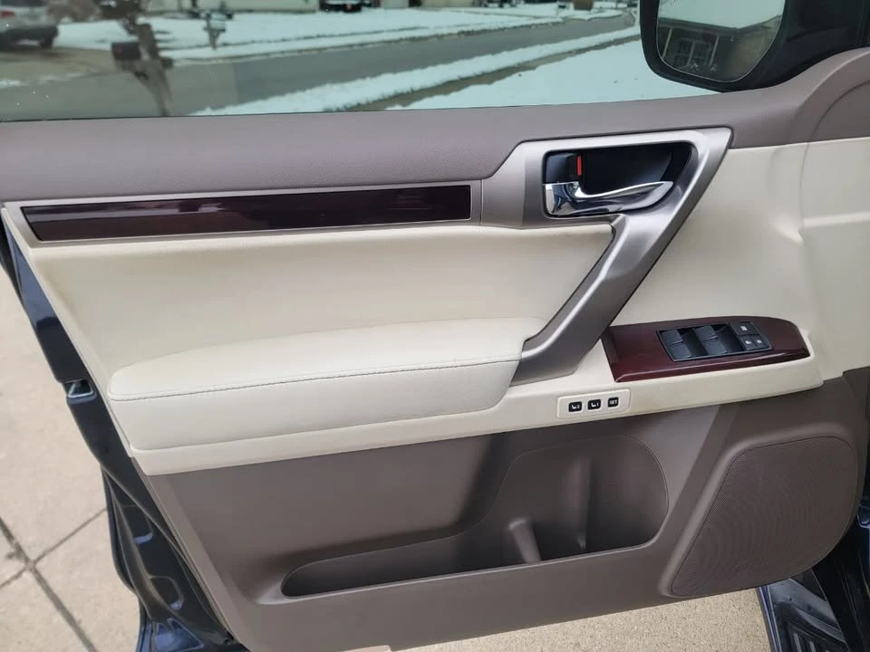 2017 Lexus GX 2nd Gen - Image 19 of 20