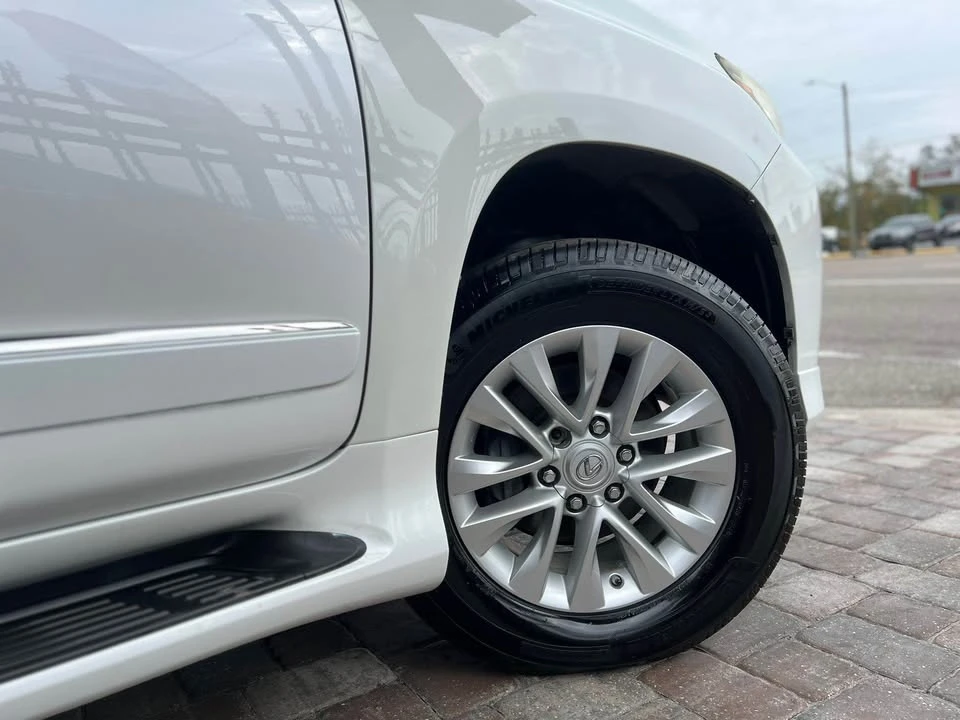 2017 Lexus GX 2nd Gen - Image 5 of 20