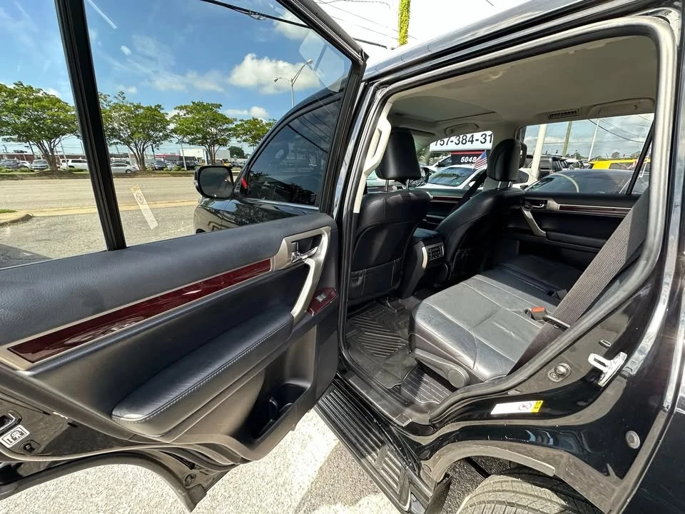 2017 Lexus GX 2nd Gen - Image 15 of 18