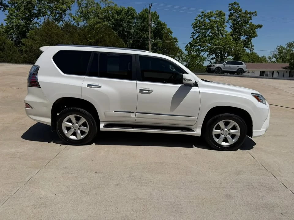 2017 Lexus GX 2nd Gen - Image 2 of 20