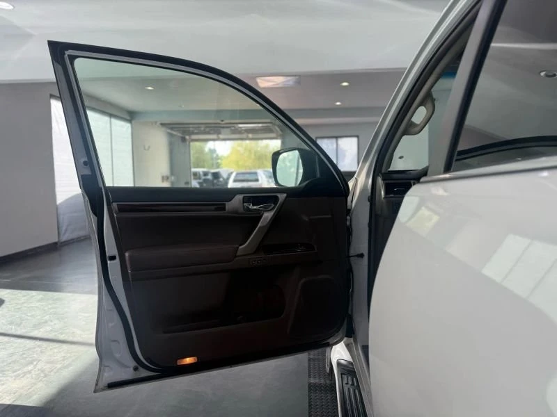 2017 Lexus GX 2nd Gen - Image 14 of 19