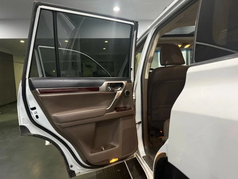 2017 Lexus GX 2nd Gen - Image 16 of 20
