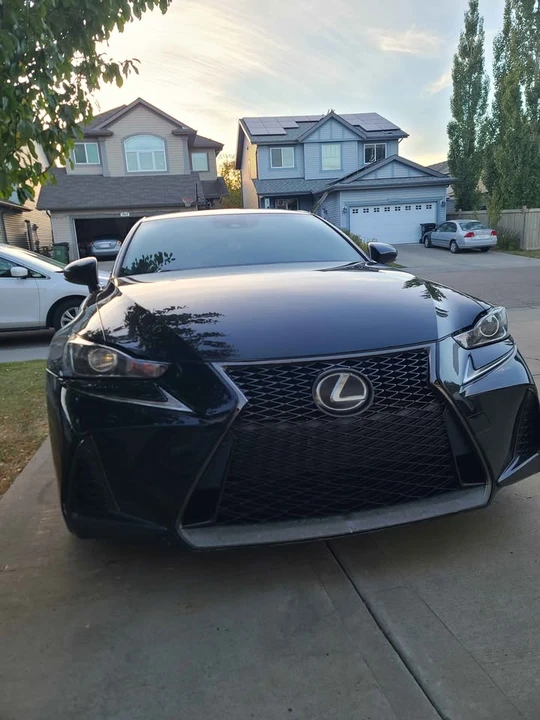 2017 Lexus IS 3rd Gen - Image 4 of 8