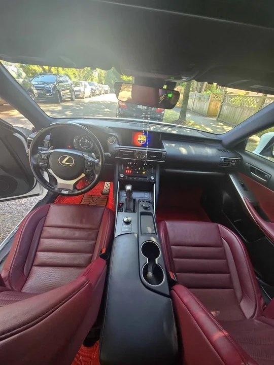 2017 Lexus IS 3rd Gen - Image 4 of 17