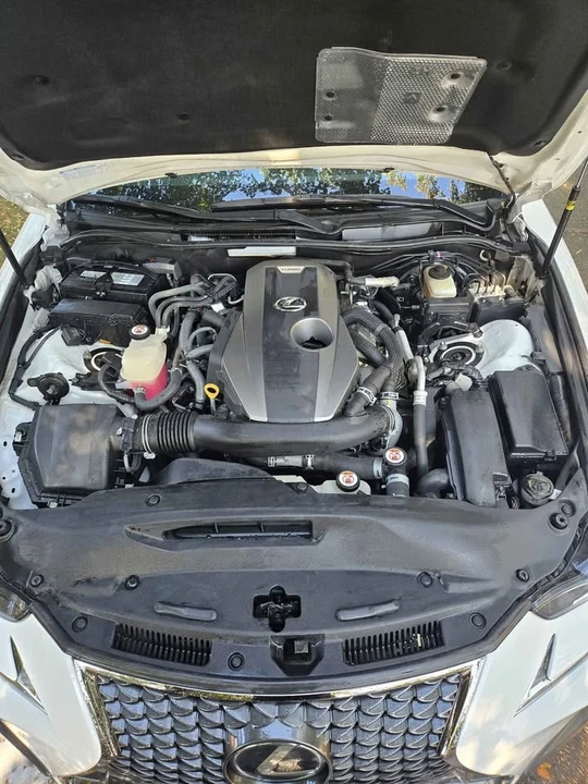 2017 Lexus IS 3rd Gen - Image 15 of 17