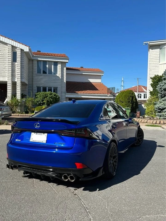 2017 Lexus IS 3rd Gen - Image 4 of 13