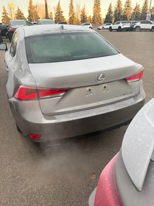 2017 Lexus IS 3rd Gen - Image 4 of 10