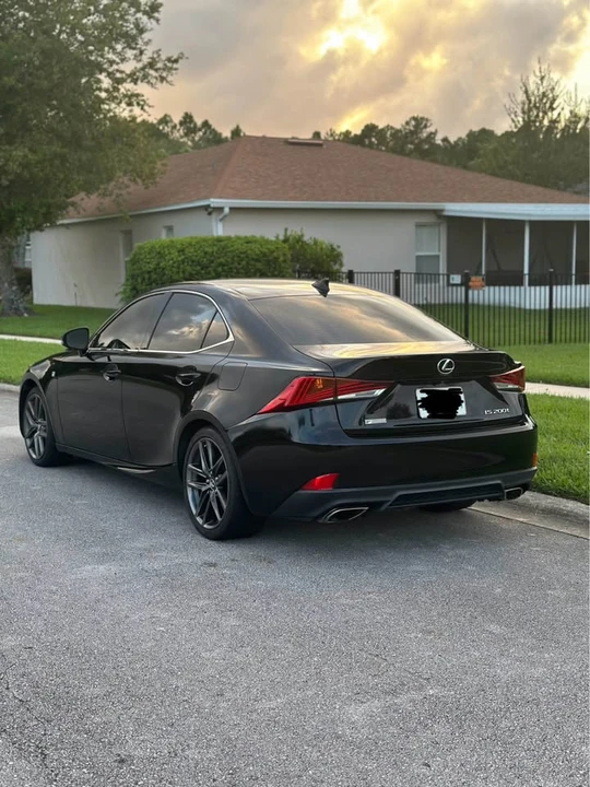 2017 Lexus IS 3rd Gen - Image 4 of 8