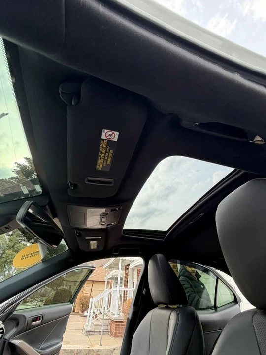 2017 Lexus IS 3rd Gen - Image 18 of 20