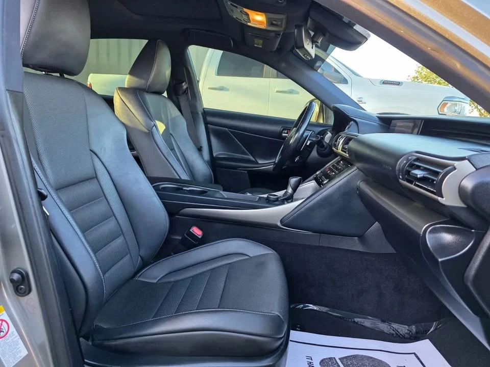 2017 Lexus IS 3rd Gen - Image 16 of 20