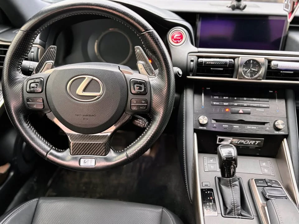 2017 Lexus IS 3rd Gen - Image 8 of 10