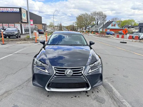 2017 Lexus IS 300 AWD