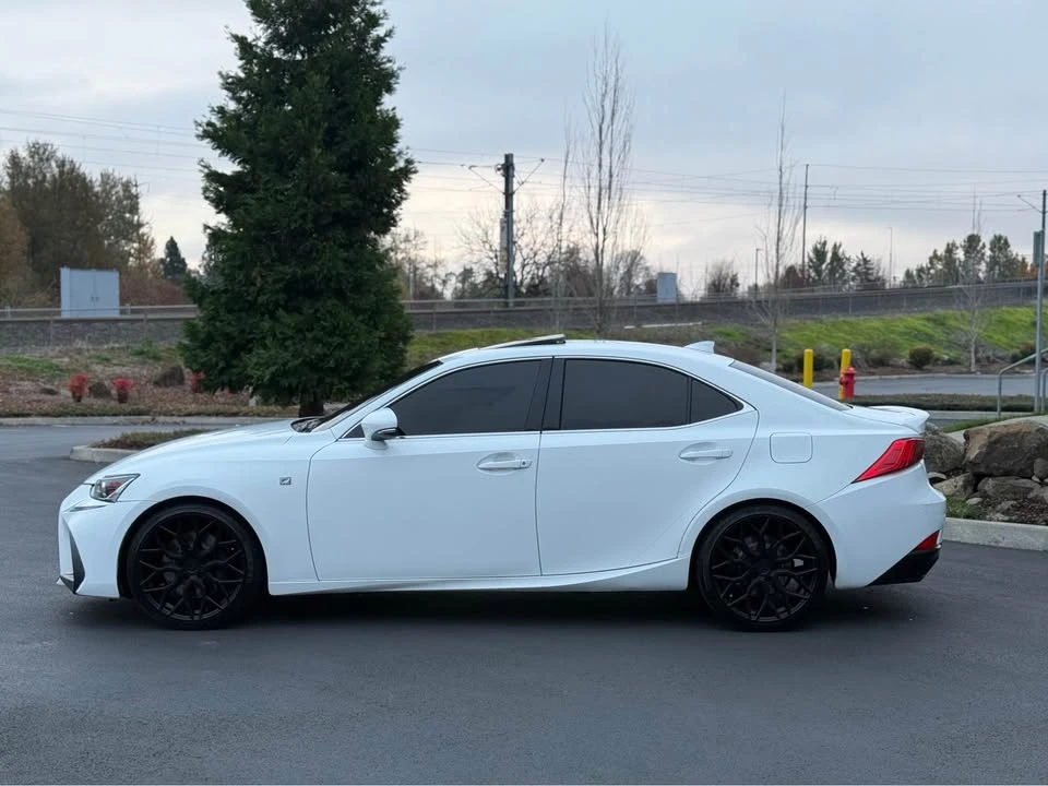 2017 Lexus IS 3rd Gen - Image 8 of 20