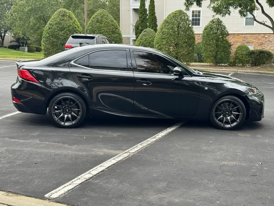 2017 Lexus IS 3rd Gen - Image 5 of 10