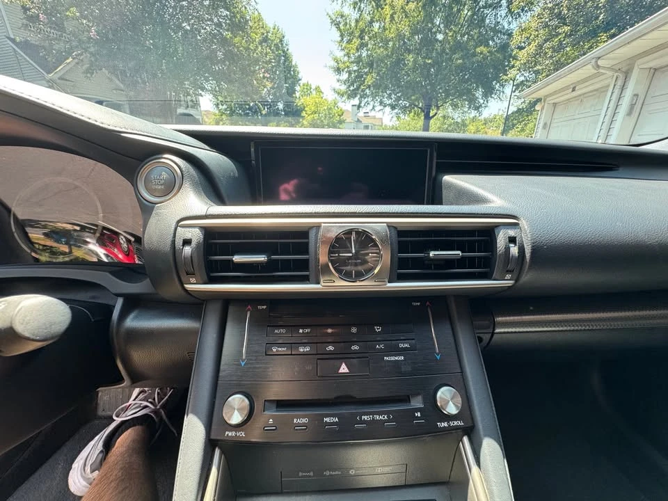 2017 Lexus IS 3rd Gen - Image 11 of 11