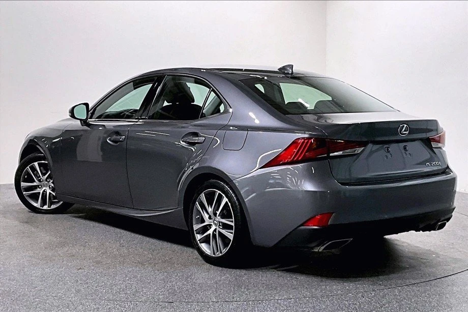 2017 Lexus IS 3rd Gen - Image 3 of 10