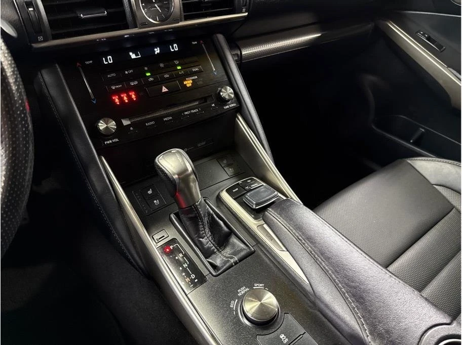 2017 Lexus IS 3rd Gen - Image 4 of 19