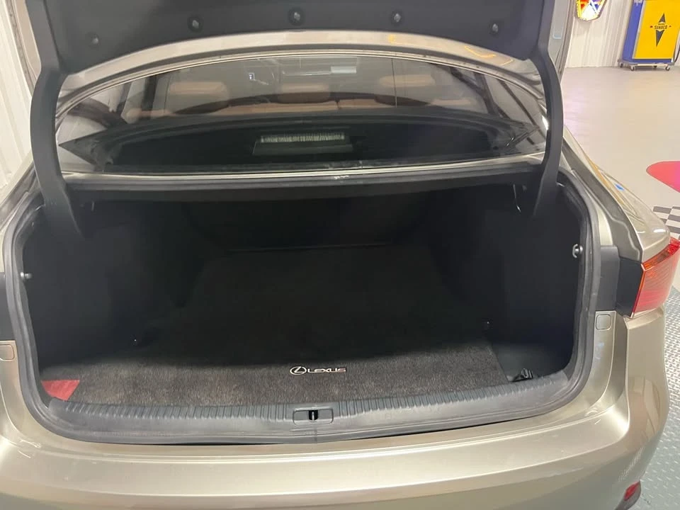2017 Lexus IS 3rd Gen - Image 13 of 19