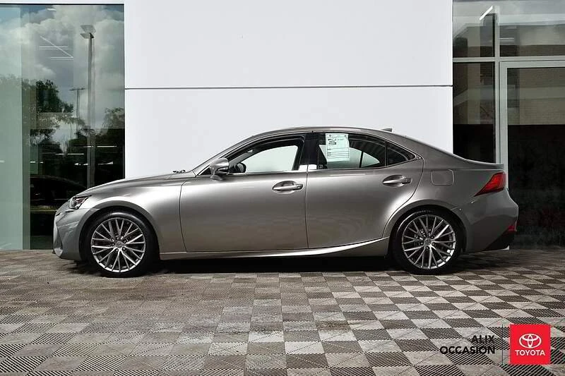 2017 Lexus IS 3rd Gen - Image 4 of 17
