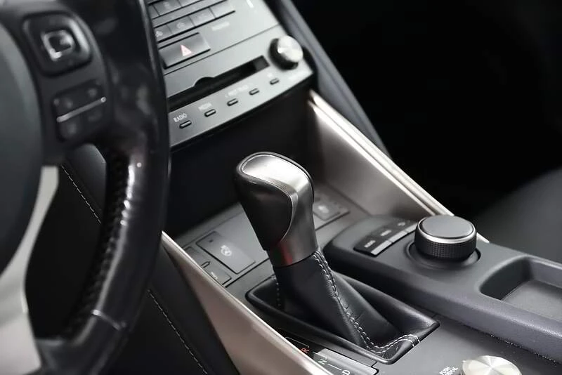 2017 Lexus IS 3rd Gen - Image 7 of 17