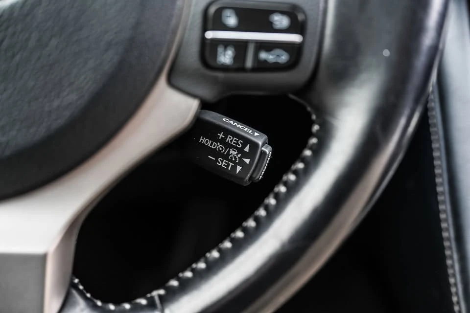 2017 Lexus IS 3rd Gen - Image 17 of 20