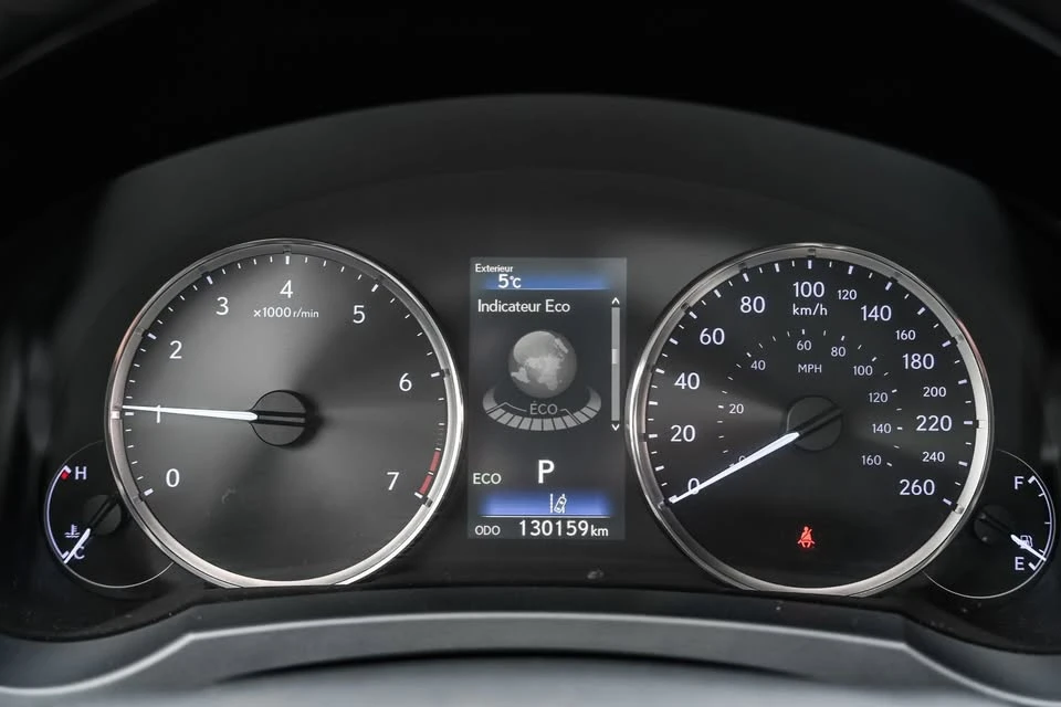 2017 Lexus IS 3rd Gen - Image 18 of 20