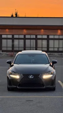 2017 Lexus IS300 F-Sport