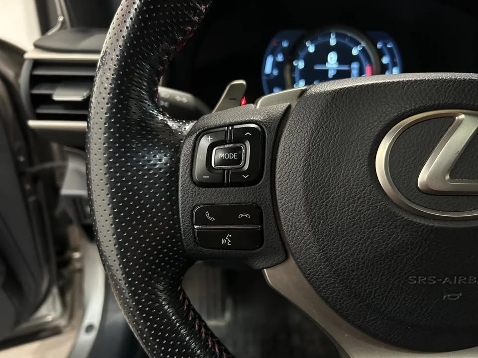 2017 Lexus IS 3rd Gen - Image 18 of 20