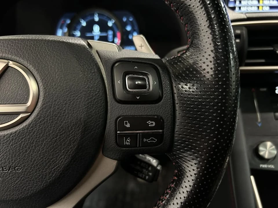 2017 Lexus IS 3rd Gen - Image 17 of 20