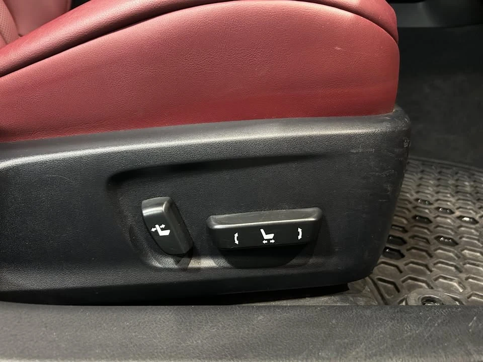 2017 Lexus IS 3rd Gen - Image 8 of 20
