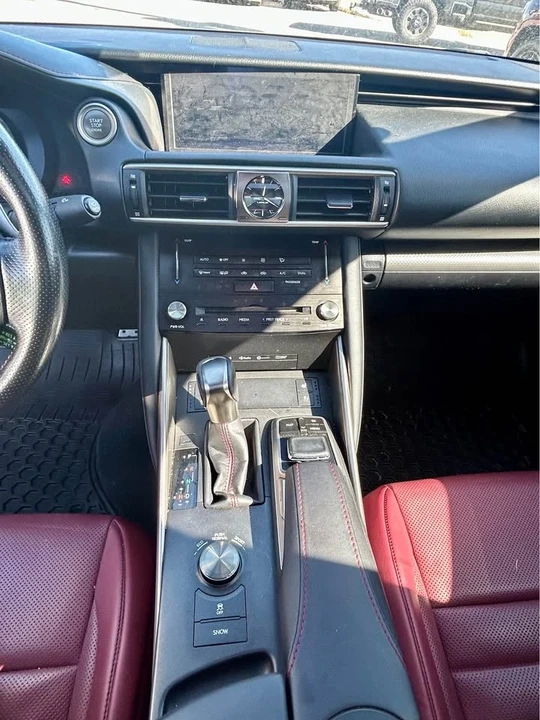 2017 Lexus IS F 2nd Gen - Image 9 of 16