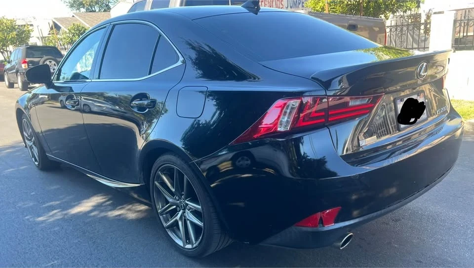 2017 Lexus IS 3rd Gen - Image 5 of 8