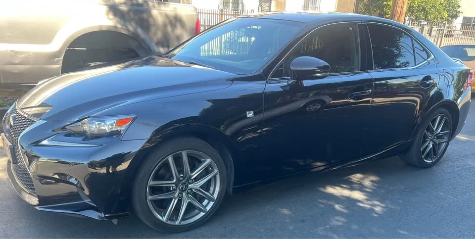 2017 Lexus IS 3rd Gen - Image 6 of 8