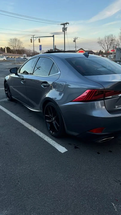 2017 Lexus IS 3rd Gen - Image 4 of 17